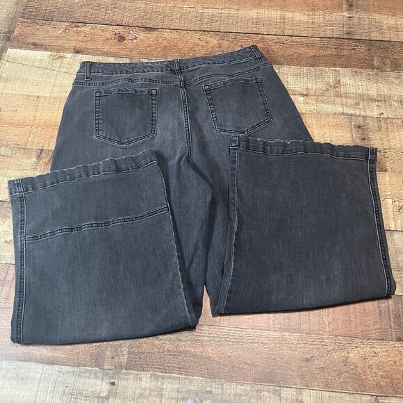 LOGO by Lori Goldstein | Women's Washed Black Wide Leg Crop Jeans Sz 16 - Picture 5 of 5